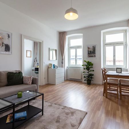 Central Apartment Wenen Buitenkant foto